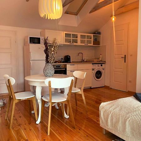 Valibor Vinoteka Apartman باداتشونيتوماي المظهر الخارجي الصورة